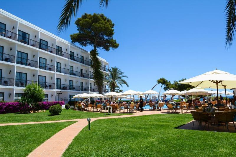 Hotel Catalonia Ses Estaques - Adults Only Santa Eularia des Riu Esterno foto