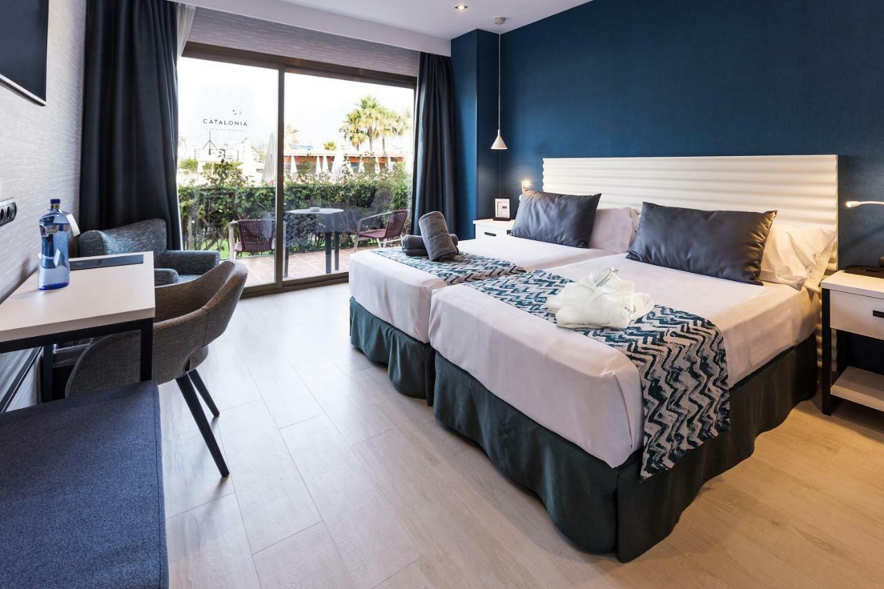 Hotel Catalonia Ses Estaques - Adults Only Santa Eularia des Riu Esterno foto