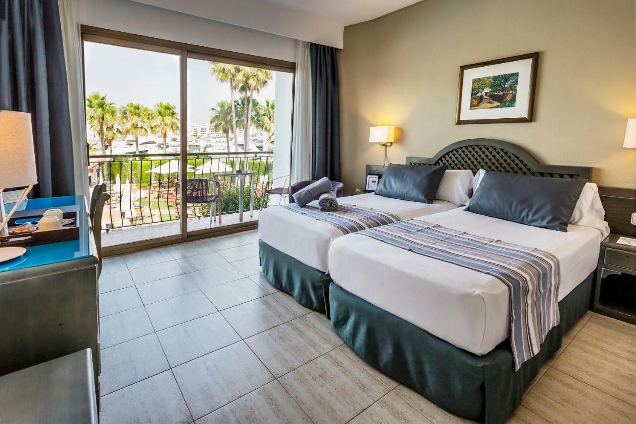 Hotel Catalonia Ses Estaques - Adults Only Santa Eularia des Riu Esterno foto